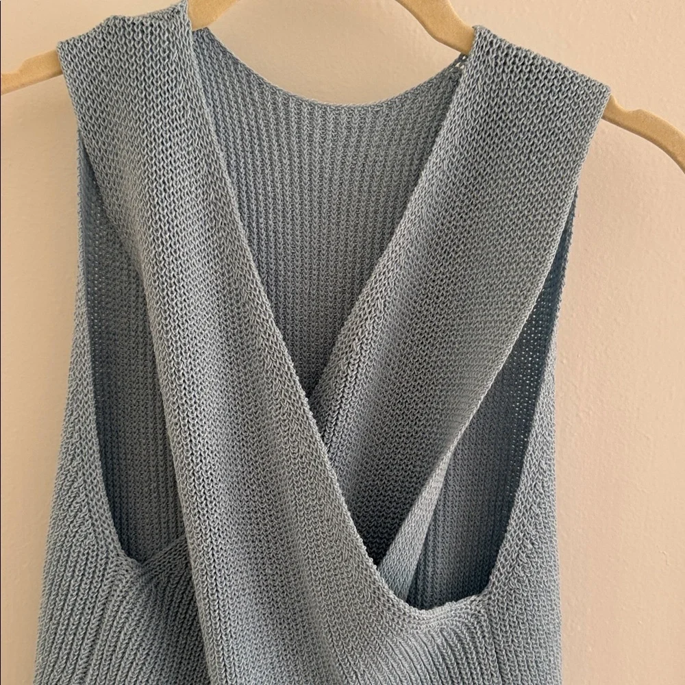 Light Blue Knit Keyhole Top - Picture 3 of 3